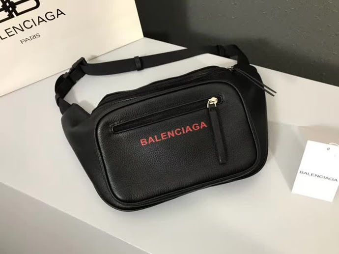 BALENCIAG巴黎世家 頂級原單質量 摔紋小牛皮 胸包 腰包 男女同款 529765（紅字）  BL1539
